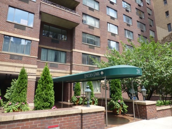 211 West 71st Street #4D