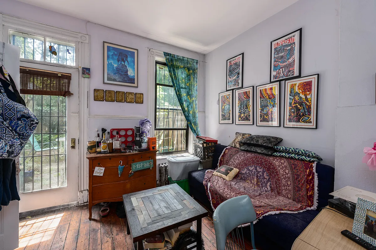 298 Saint Marks Avenue – Photo 9