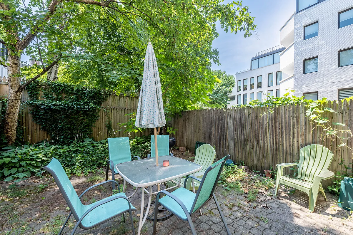 298 Saint Marks Avenue – Photo 2