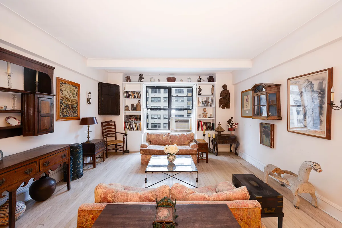 12 West 72nd Street #10D – Photo 1 12 West 72nd Street #10D