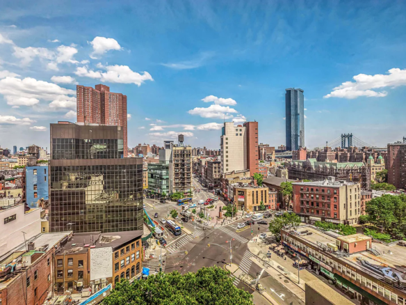 180 Park Row #14A